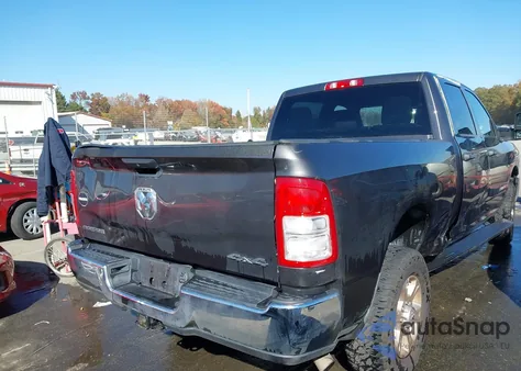 2023 Ram 2500 Big Horn 4X4 6'4 Box из США, поврежденный, VIN 3C6UR5DJ0PG548729